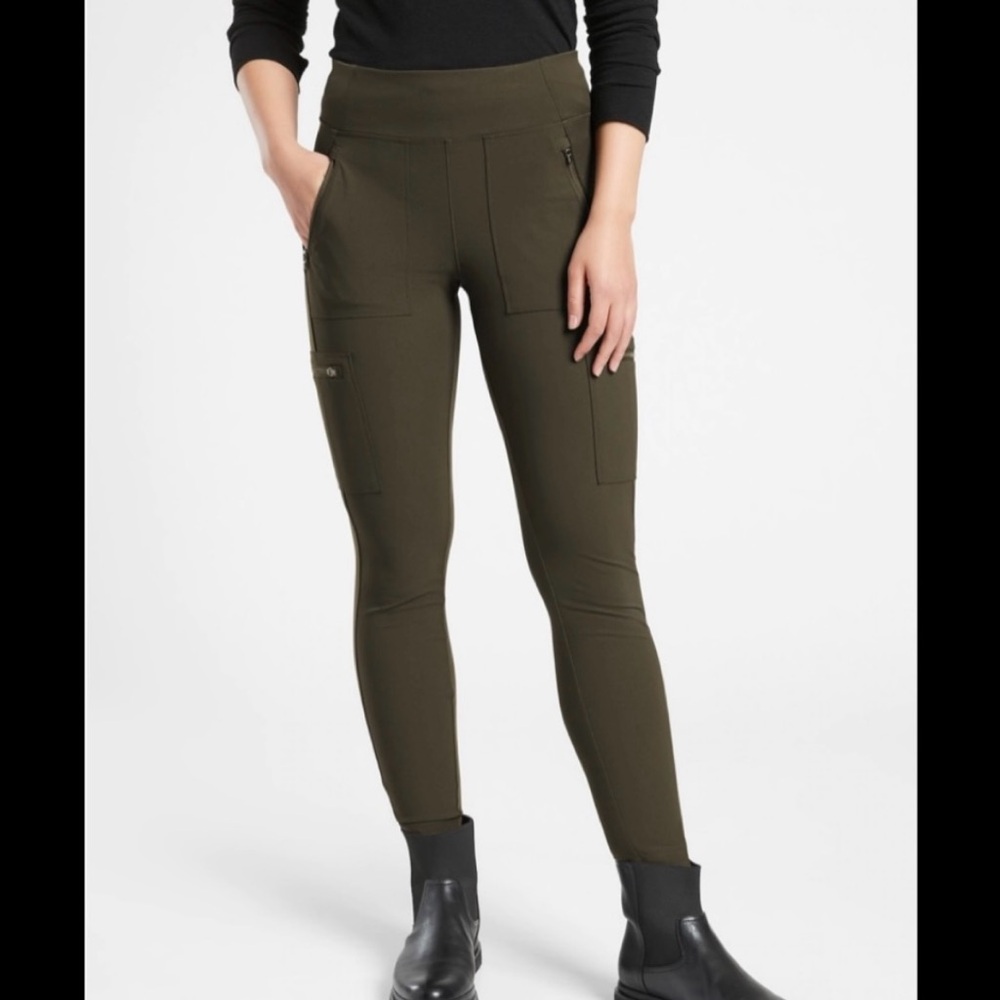 Athleta Headlands Hybrid Cargo Pants